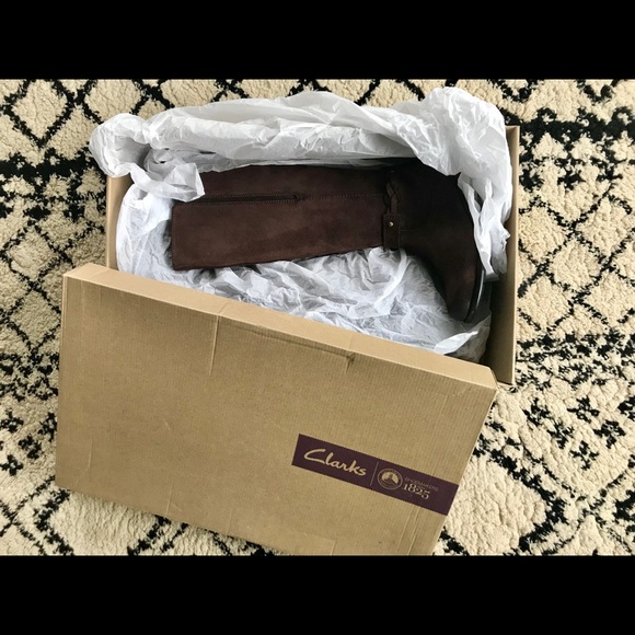 NEW! Clarks Brown Leather Riding Boots - Picture 5 of 5